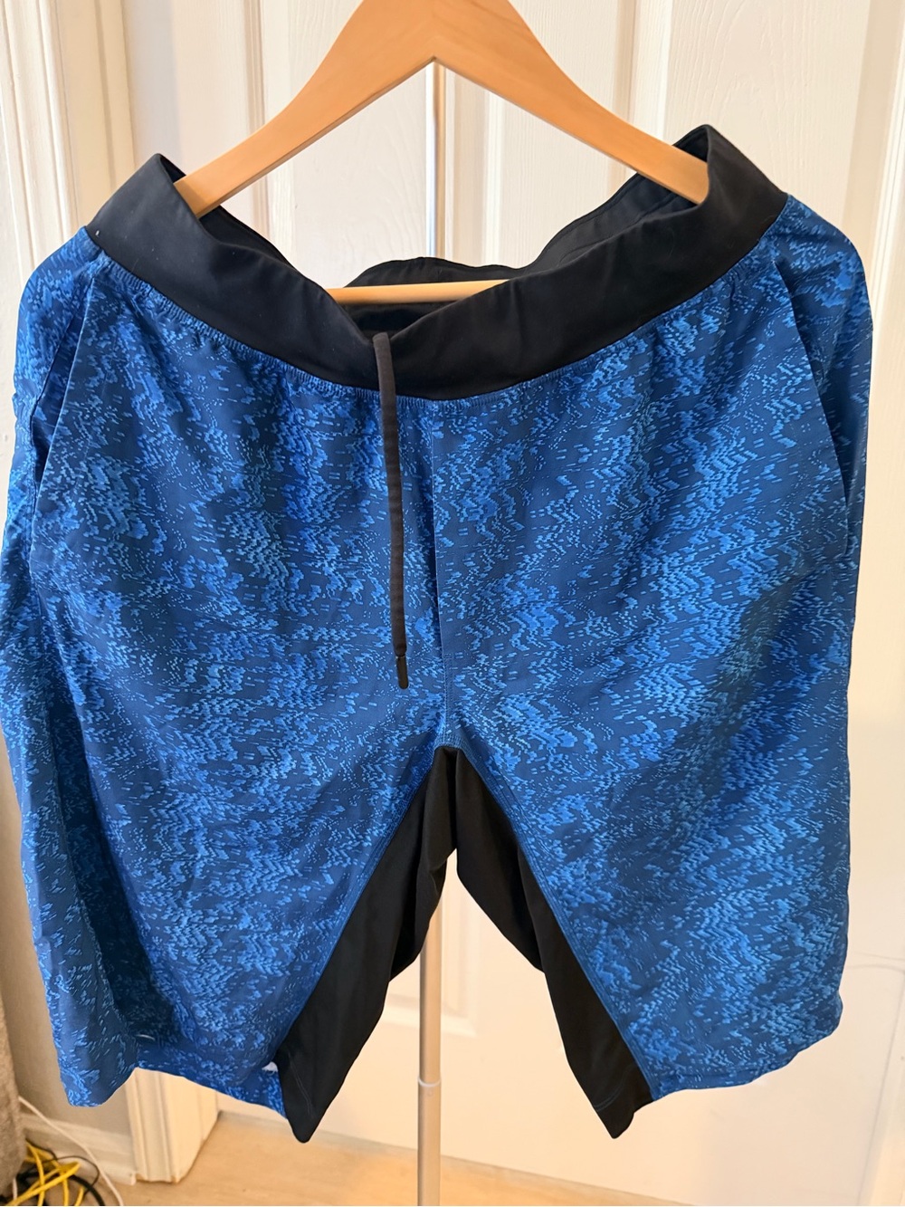 Men's lululemon Athletic Shorts in Blue with Black Trim